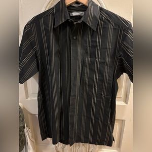 Geoffrey Beene short sleeve small
